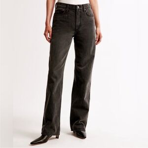 Abercrombie Loose High Rise Jeans in Washed Black 24/00L